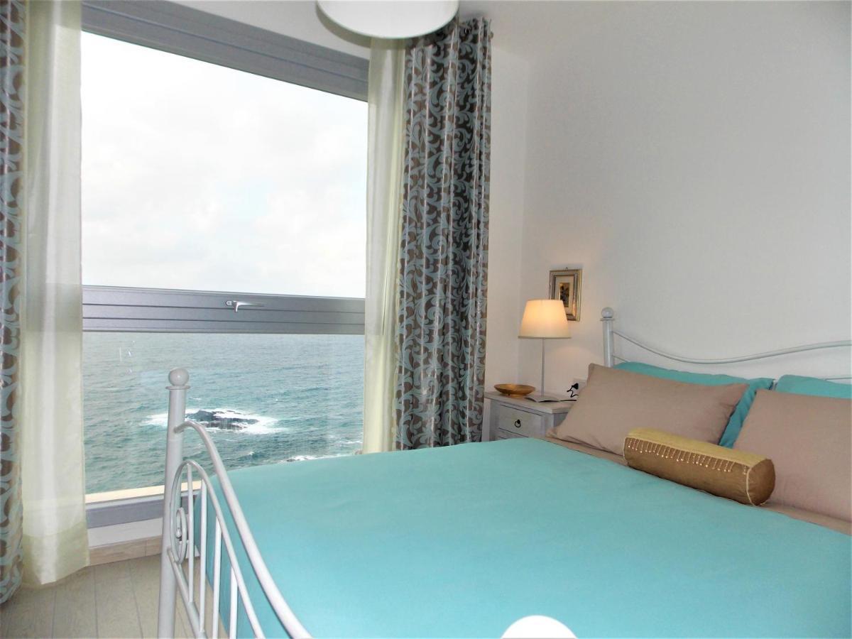La Terrazza Di Archimede Bed and Breakfast Castelsardo Buitenkant foto